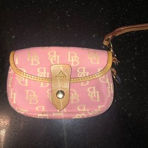 DOONEY & BOURKE LIGHT PINK WRISTLET